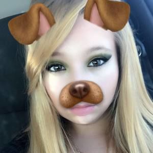 Meet your Posher, Karina